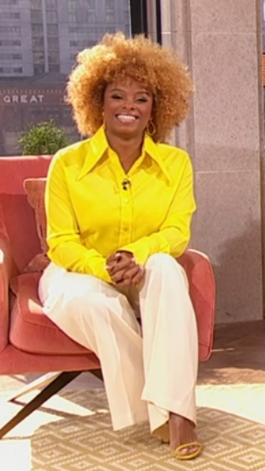 Re: CELEBRITIES IN BLOUSES 8553-re--celebrities-in-blouses.jpg