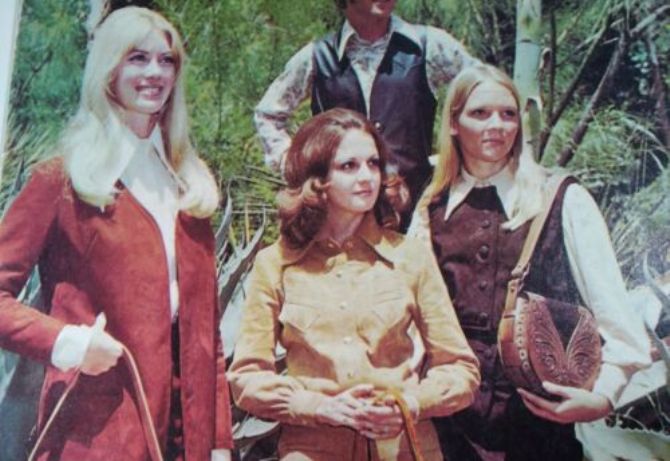 Catalogue Girls 8635-catalogue-girls.jpg