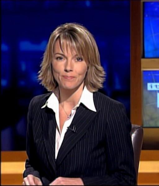 Re: CELEBRITIES IN BLOUSES 8663-re--celebrities-in-blouses.jpg