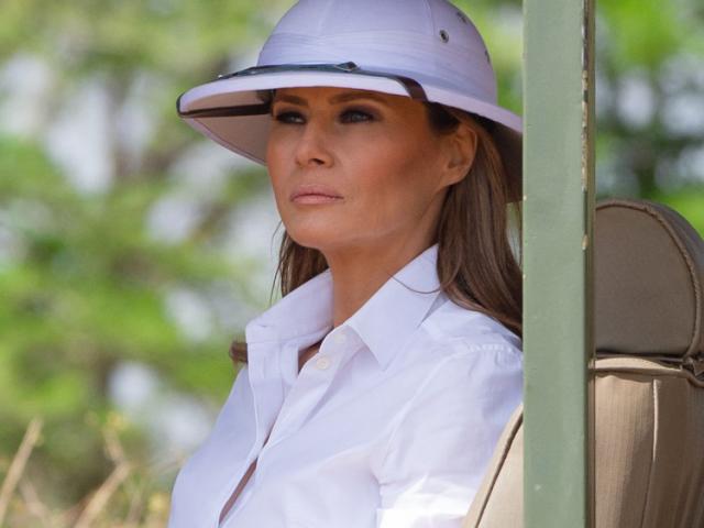 Re: CELEBRITIES IN BLOUSES 8963-re--celebrities-in-blouses.jpg