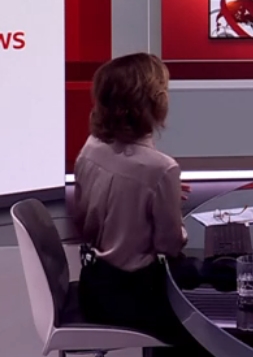 Re: CELEBRITIES IN BLOUSES 9171-re--celebrities-in-blouses.jpg