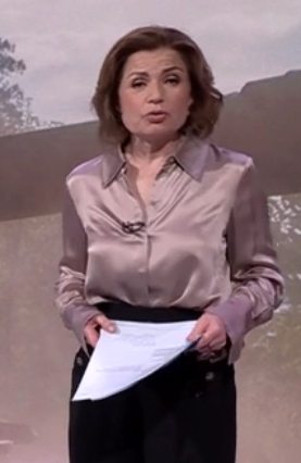 Re: CELEBRITIES IN BLOUSES 9173-re--celebrities-in-blouses.jpg