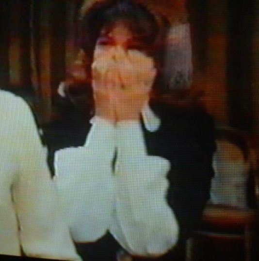 Re: CELEBRITIES IN BLOUSES 9352-re--celebrities-in-blouses.jpg