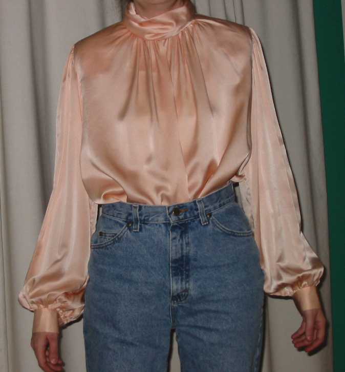 Blouses with Highnecks 9575-blouses-with-highnecks.jpg