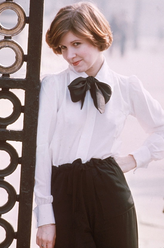 Re: CELEBRITIES IN BLOUSES 972-re--celebrities-in-blouses.jpg