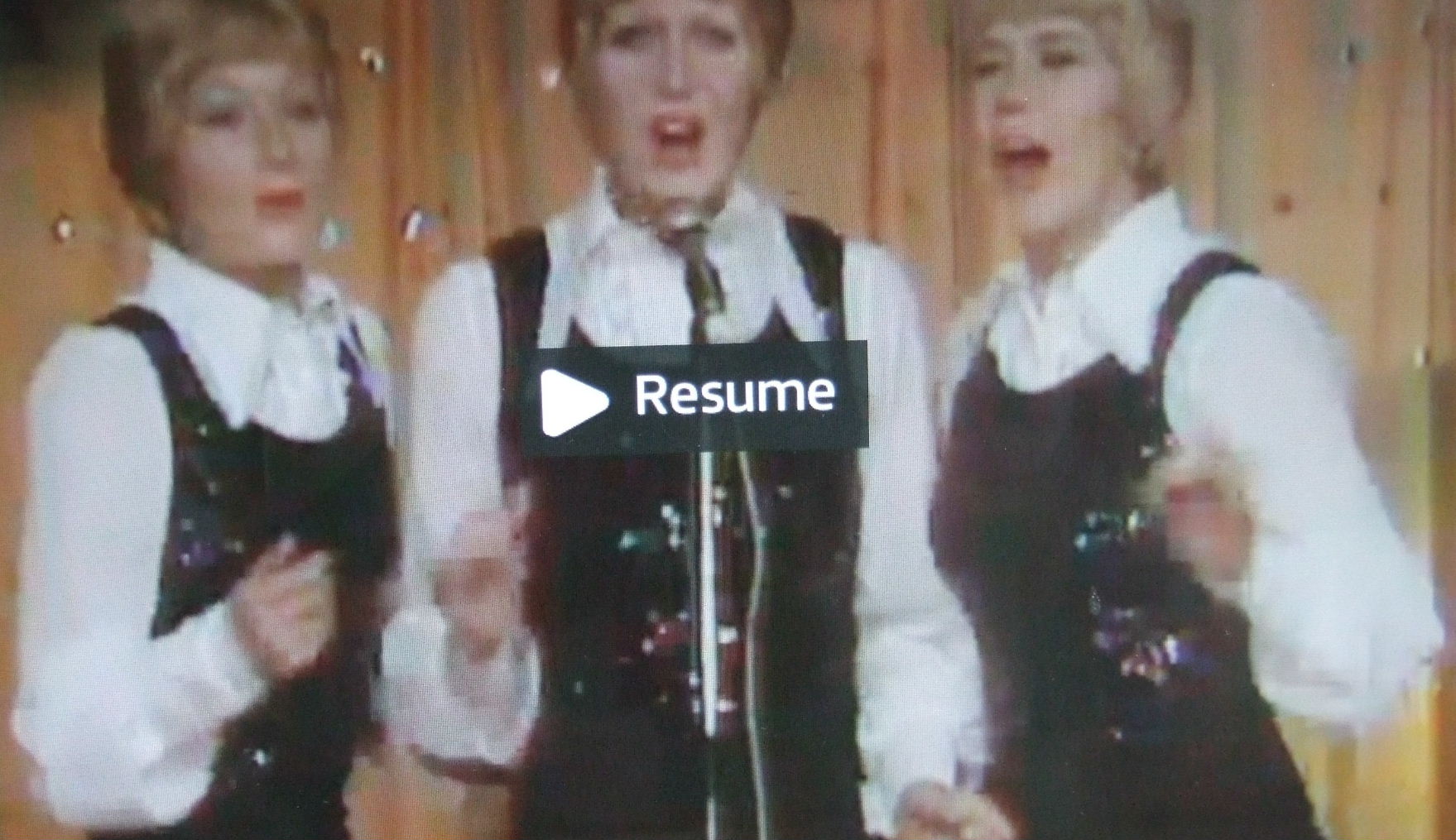 Re: CELEBRITIES IN BLOUSES 982-re--celebrities-in-blouses.jpg